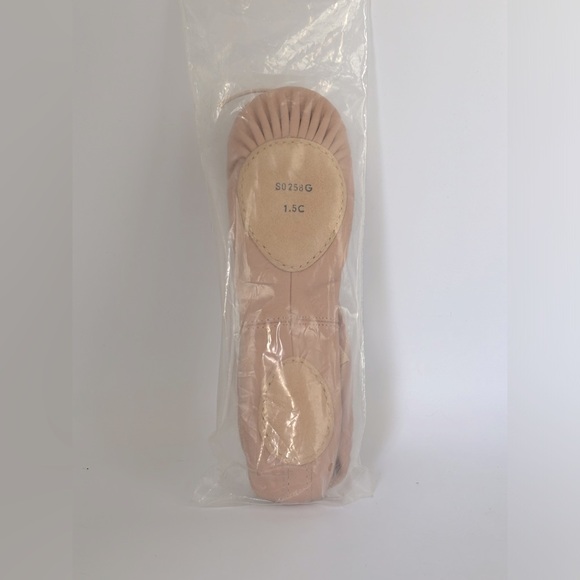 1.5C Bloch Dansoft II Ballet Slippers S0258G Size 1.5C NEW - Picture 2 of 4